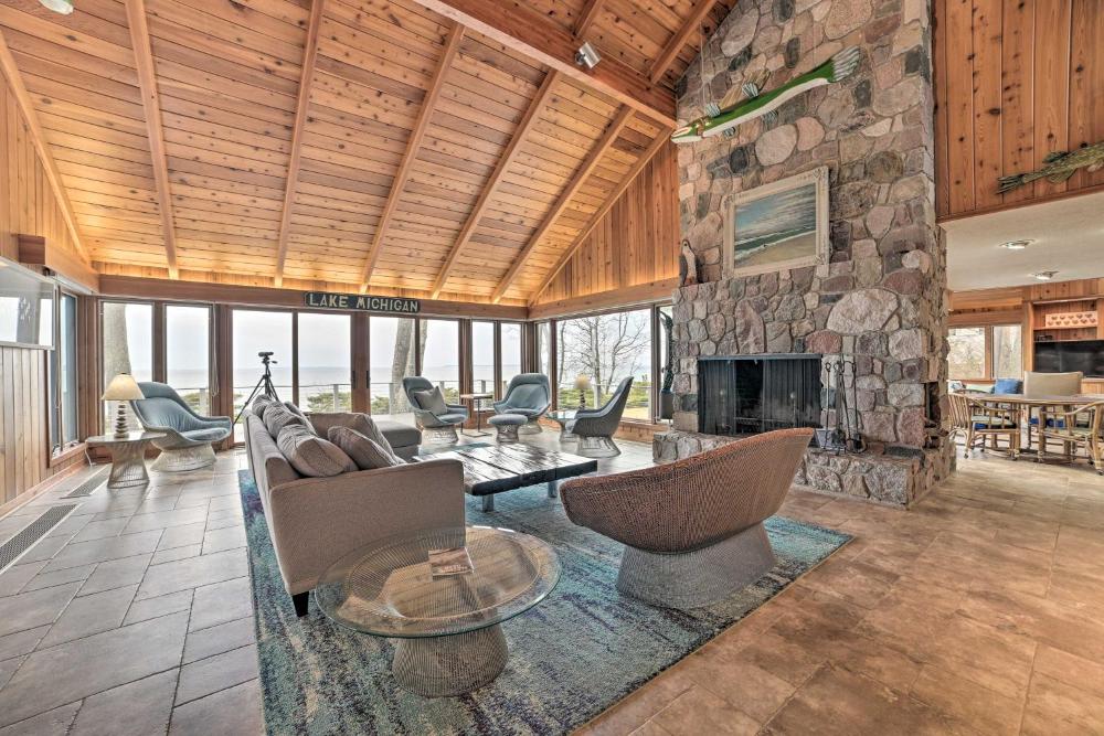 Vacation Home interior